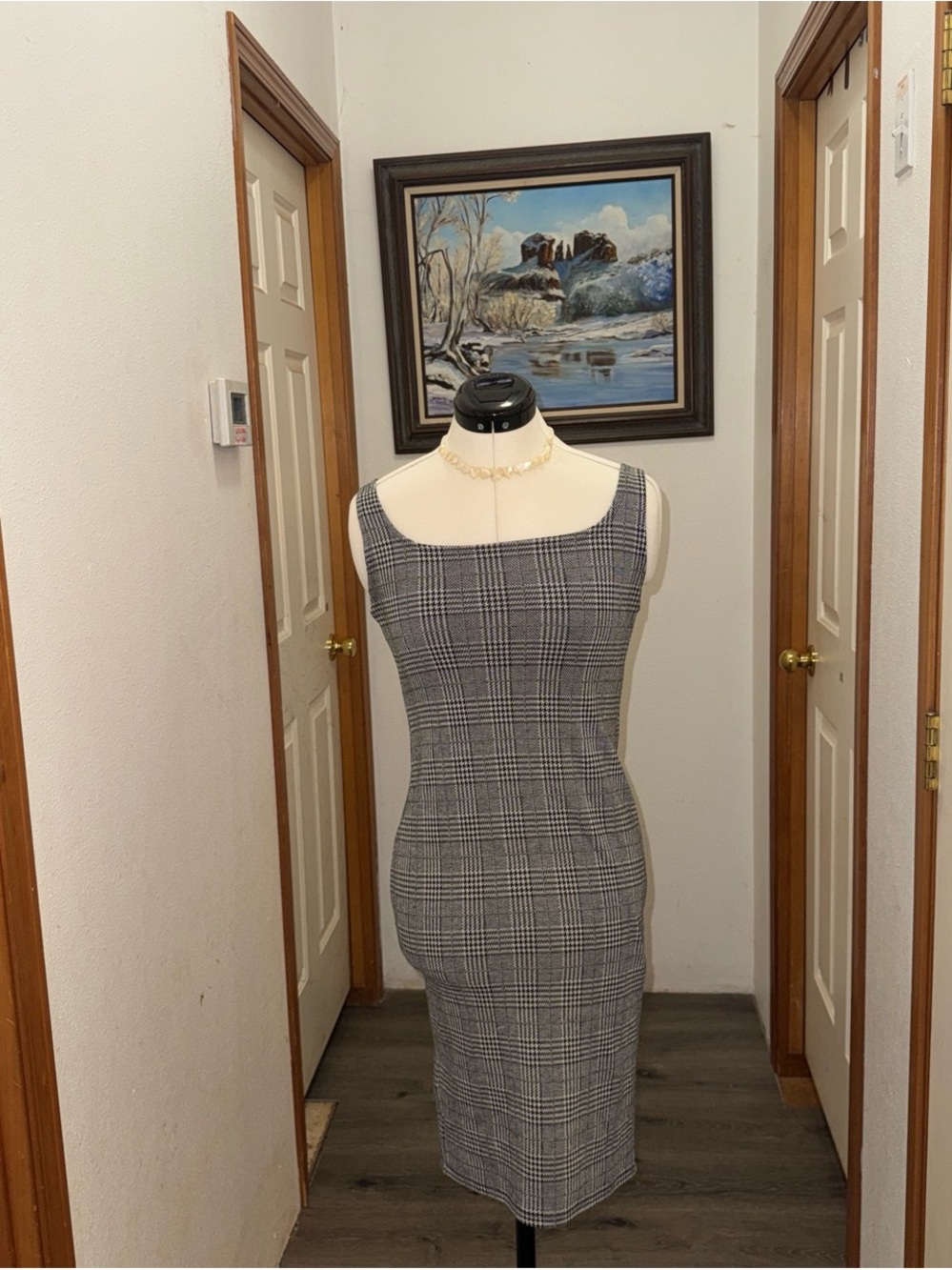 Popular Basics Gray Plaid Sleeveless Sheath Dress
